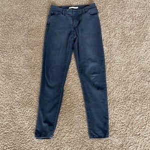 Levi 720 high rise super skinny jean